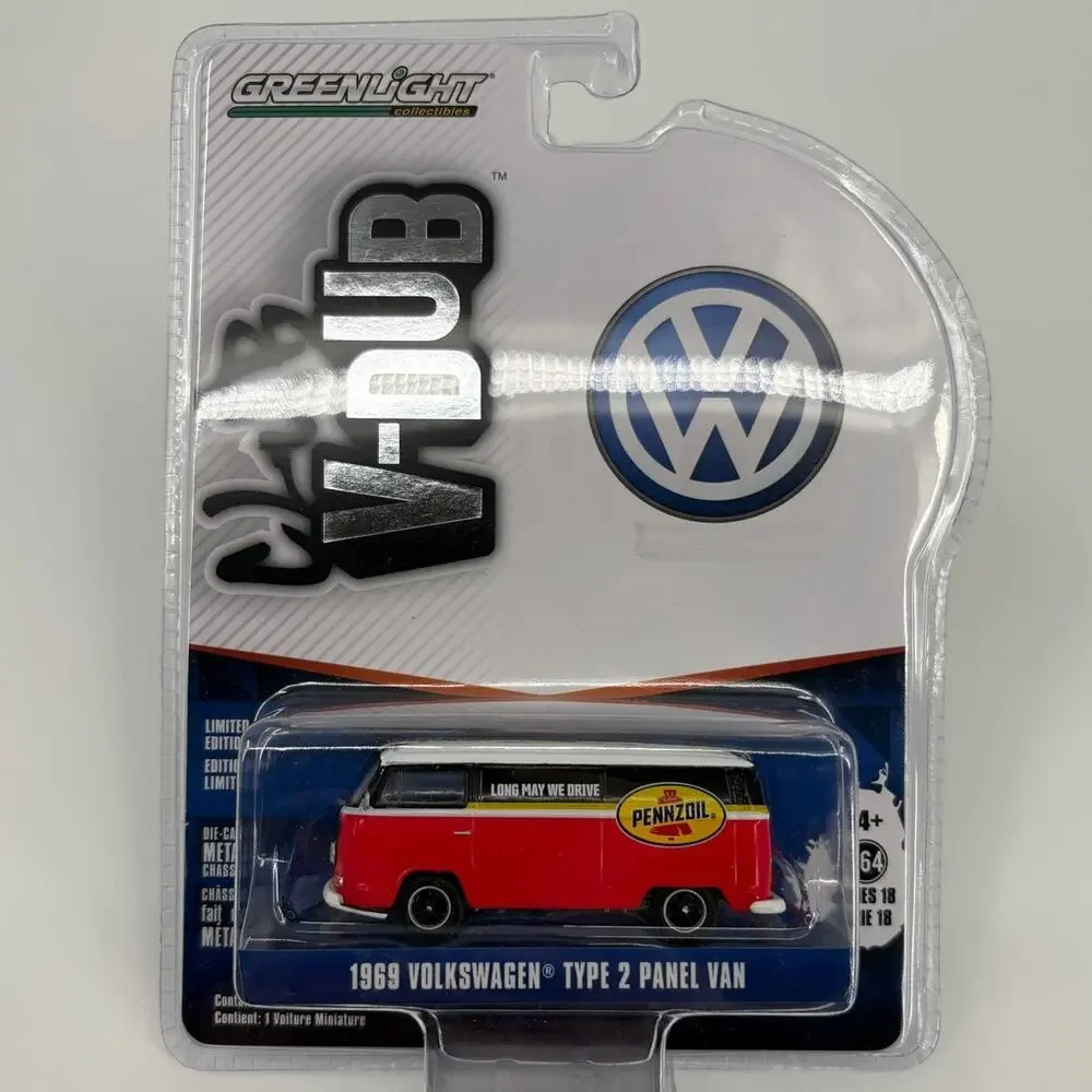 Greenlight Collectibles 1969 Volkswagen Type 2 Panel Van *Pennzoil*